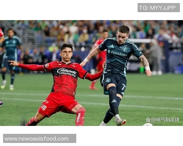 西雅图海湾人迎战洛杉矶银河展现足球激情与实力对决