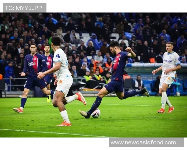 马赛与奥林匹克亚的激烈对决展现足球魅力与战术智慧的巅峰较量