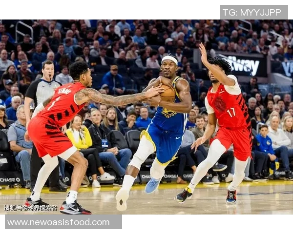 勇士与开拓者激战四月十七日NBA季后赛精彩回顾与分析