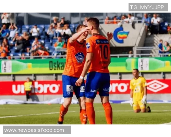 色格拉与欧本的精彩对决揭示了足球战术的博弈与球员的个人魅力 色格拉与欧本的精彩对决揭示了足球战术的博弈与球员的个人魅力