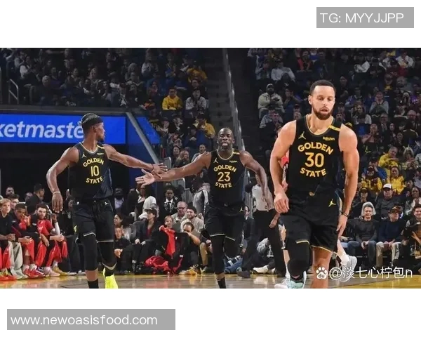 2014至2015赛季雷霆与勇士的精彩对决回顾与分析