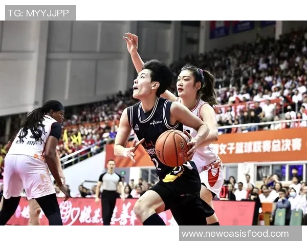 东莞篮球与云浮篮球的激烈对决谁能在赛场上笑到最后