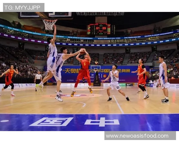 上海男篮迎战解放军队伍期待激烈对抗与精彩表现