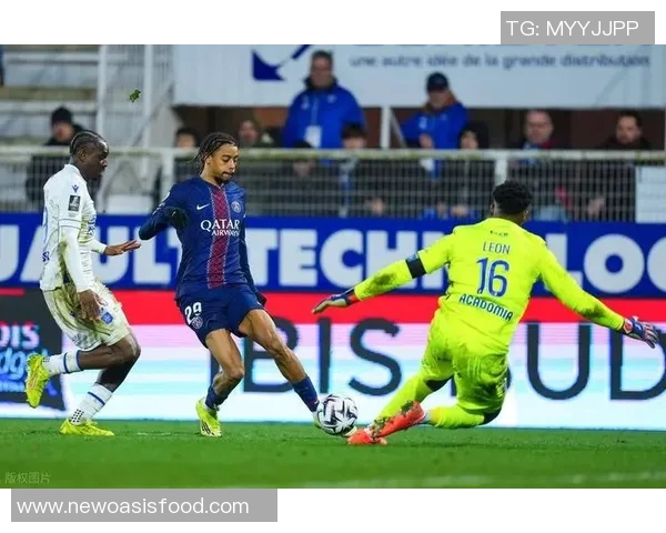 纽卡斯尔迎战恩波利强强对话谁能笑到最后